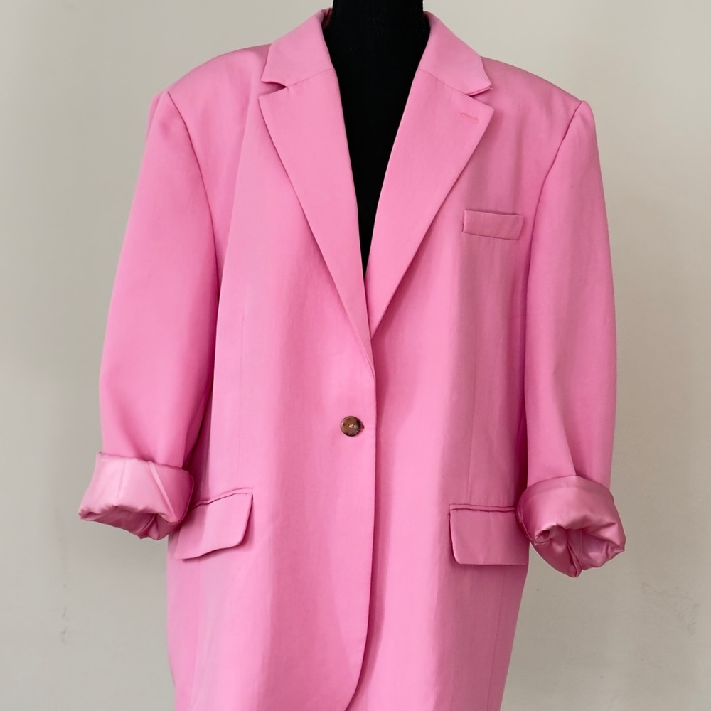Elegant Pink Women's Blazer